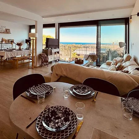 Family For 8 People With Sea View *