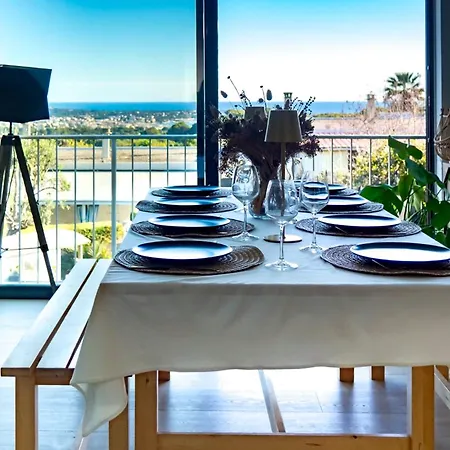 Prázdninový dům Family For 8 People With Sea View *