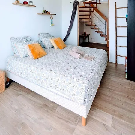 Family For 8 People With Sea View Vallauris